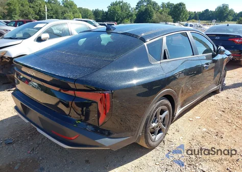 2025 Kia K4 Lxs из США, поврежденный, VIN 3KPFT4DE2SE094715